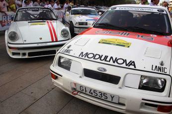 Ford Sierra RS Cosworth & Porsche 911 SC. Rally Catalunya – Costa Daurada Legend 2024 (Foto: Daniel Ceán-Bermúdez Pérez)